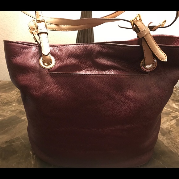 Leather Michael Kors Burgundy Tote - Picture 2 of 3